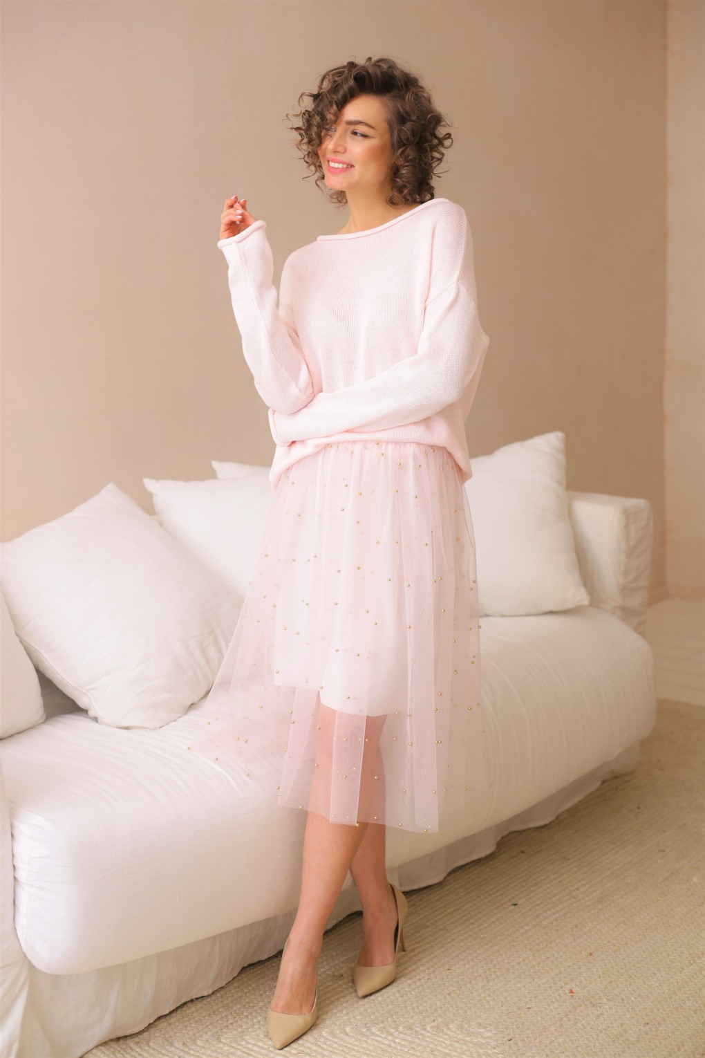 Розовая юбка-пачка с бусинами